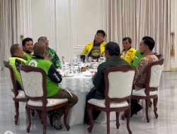 PAN Maros Bagikan Bantuan untuk Ojek Online