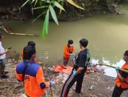 Mayat Perempuan Tanpa Busana Mengambang di Sungai Maros