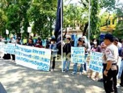 Pekerja Maros Gelar Aksi di Kantor BPKP Sulsel, Desak Transparansi Audit