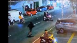 Warga Terkena Anak Panah Saat Aksi Brutal Geng Motor di Maros Terekam CCTV